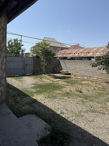 коттеджи в горах: Сдаётся дом без хозяина. Планировка и оснащение: - Комната с выходом — 2