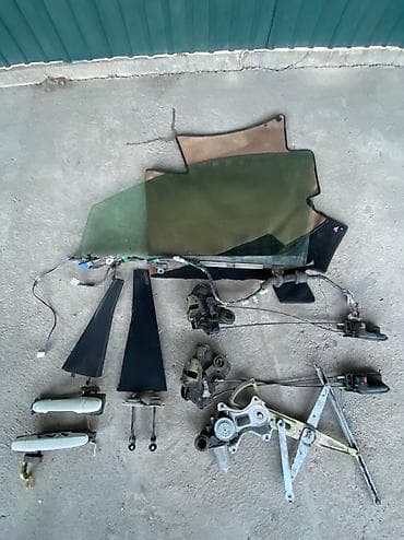 ом: Переднее левое Toyota, 2004 г., Б/у, Оригинал — 1