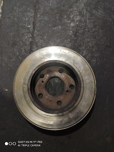 диски ipsum: Предний тормозной диск Toyota 1997 г., Б/у, Оригинал, Япония — 2