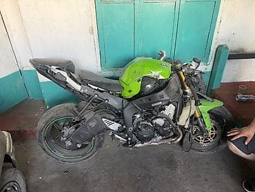 мотоциклы электронный: На запчасти 
Мотор коробка живой 
Мотоцикл Kawasaki ZХ 650 — 1