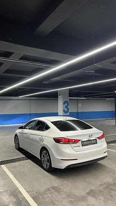 Продажа авто: Hyundai Avante: 2017 г., 1.6 л, Автомат, Бензин, Седан — 3