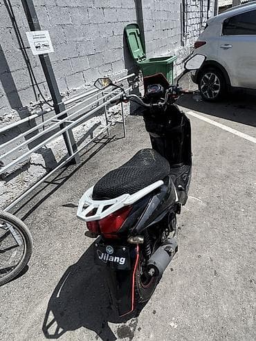 скутер сузуки 100: Тип скутера Suzuki, 150 куб. см, Бензин, Б/у — 6