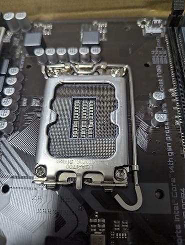 mac mini 4: Материнская плата для ПК, Новый, Gigabyte, LGA1700, Micro-ATX — 3