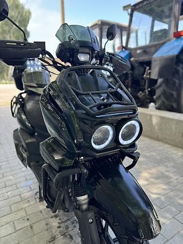 j 05: Тип скутера 150 куб. см, Бензин, Новый — 5