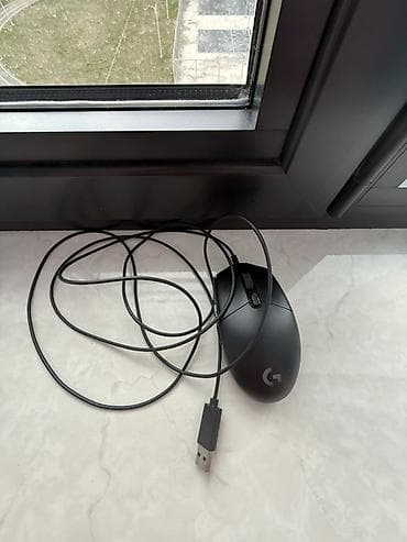 Проводная игровая мышь Logitech G102 LIGHTSYNC - Подключение: USB