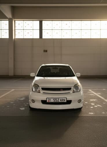 byd song plus цена в бишкеке: Toyota ist: 2003 г., 1.5 л, Автомат, Бензиновая, Хэтчбэк — 1