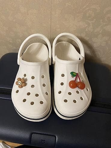 Сабо: Кроксы, размер 37-38. Crocs. Новые джибитсы в к кроксам — 3