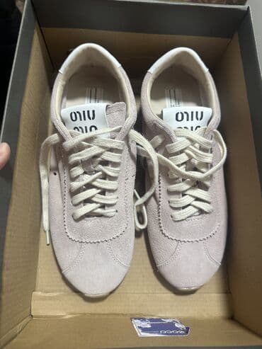 туфли черные с открытым носиком: Женская обувь — подборка моделей в классическом черном и белом цветах — 9