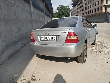 Toyota Corolla: 2002 г., 1.6 л, Механика, Бензин, Седан — 4
