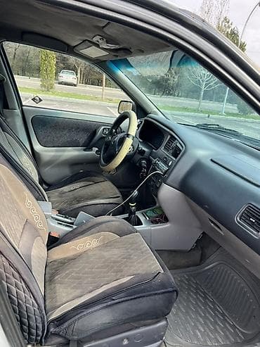 p11: Nissan Primera: 2000 г., 1.8 л, Ручные, Бензин, Седан — 5