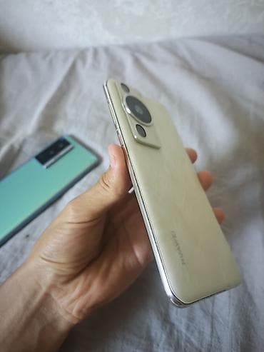 r 10: Vivo X70 Pro, Б/у, 256 ГБ — 5