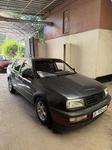марат авто: Volkswagen Vento: 1994 г., 1.8 л, Механика, Бензин, Седан — 2