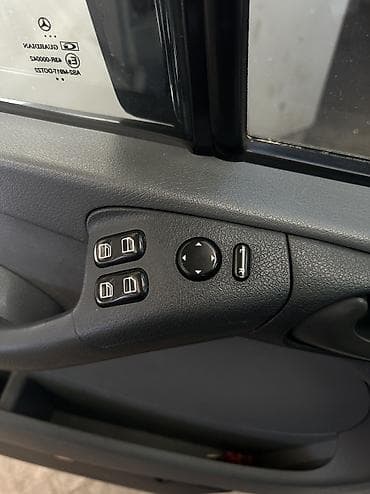 сетка для бампера: Легкий грузовик, Mercedes-Benz, 3 т, Б/у — 9