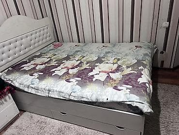 bed table: Двуспальная кровать с мягким изголовьем и выдвижными ящиками для — 2