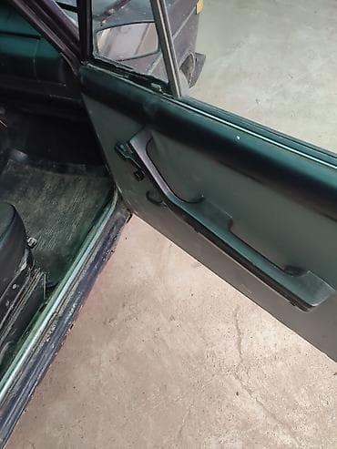 продажа внедорожников: ВАЗ (ЛАДА) 2106: 1998 г., 1.3 л, Ручные, Бензин, Седан — 10