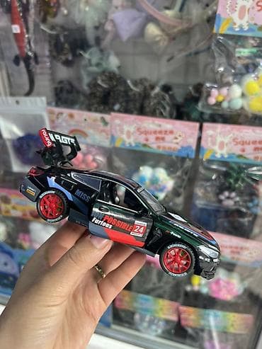 машина оюнчук: Металлическая модель гоночного автомобиля с инерционным механизмом — 2