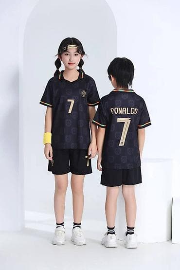 пальто черное: Комплект, цвет - Черный, Новый — 1