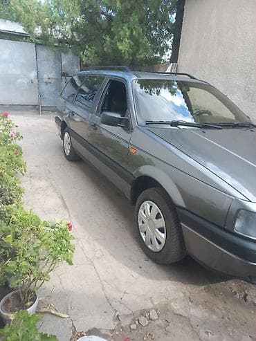 светы для дома: Volkswagen Passat Variant: 1993 г., 1.8 л, Механика, Бензин, Универсал — 4