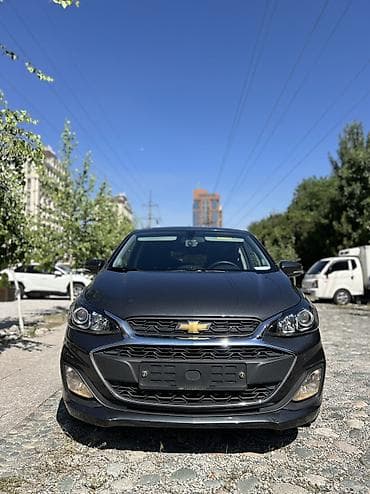 сед: Chevrolet Spark: 2019 г., 1 л, Автомат, Бензин, Седан — 6