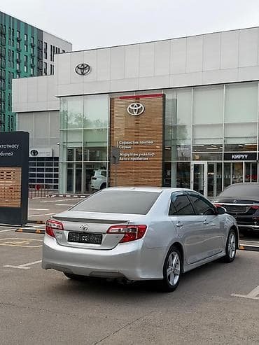Toyota: Toyota Camry: 2011 г., 2.5 л, Автомат, Бензин, Седан — 3