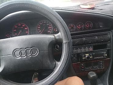 аудио касета: Audi 100: 1995 г., 2.8 л, Механика, Бензин, Седан — 8