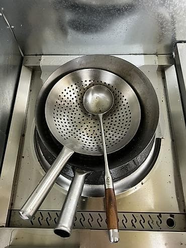 Компрессорлор: Профессиональная индукционная вок-плита с водяным охлаждением — 3