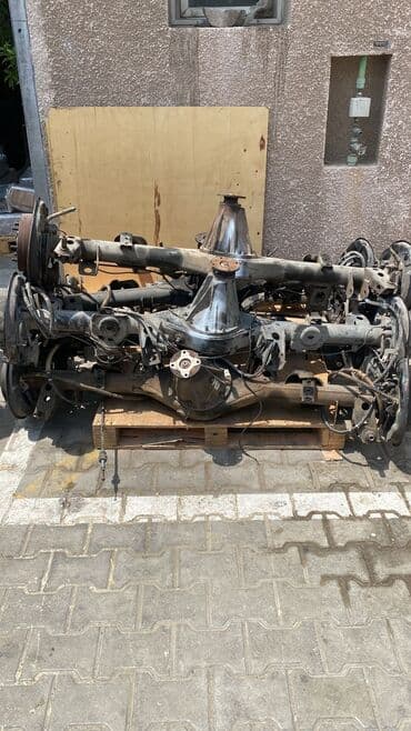 рунер: 4Runner 285 кузов. авто запчасти . дверь зеркало стекло обшивка крыло — 2