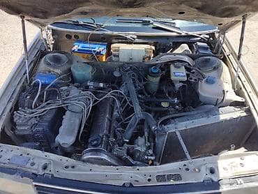 Транспорт: Audi 100: 1986 г., 2.2 л, Механика, Газ, Седан — 5