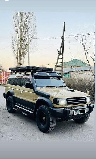 pm 2 5: Mitsubishi Pajero: 1994 г., 2.8 л, Автомат, Дизель, Внедорожник — 2