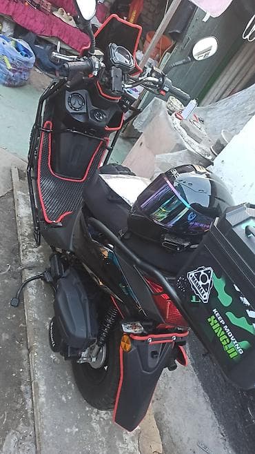 Скутер/мотосамокат с внедорожным обвесом и аксессуарами. Особенности