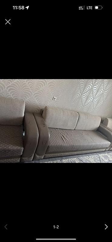 Прямой диван, Трехместный