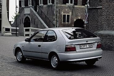 машина labo: Крышка багажника Toyota, 1993 г., Б/у, Оригинал — 5