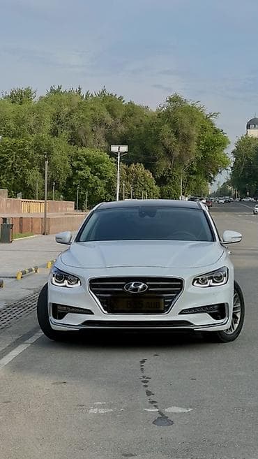 hyundai solaris i: Hyundai Grandeur: 2019 г., 3 л, Автомат, Газ, Седан — 1