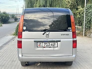 Honda Stepwgn: 2001 г., 2 л, Автомат, Бензин, Минивэн — 4