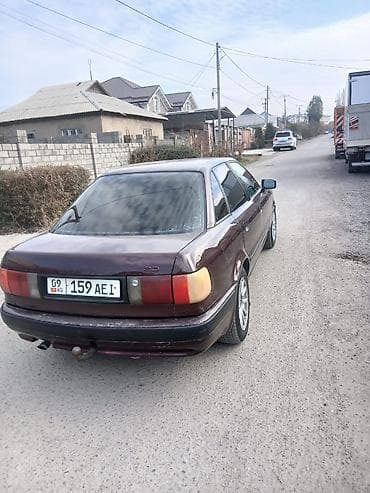 Продажа авто: Audi 80: 1994 г., 2 л, Механика, Бензин, Седан — 4