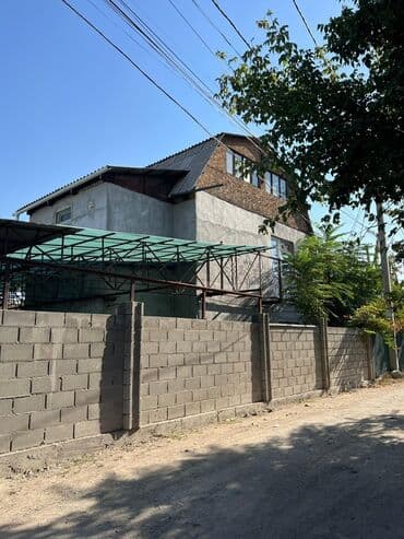 продаю дом жениш: Дом, 100 м², 4 комнаты, Собственник, Старый ремонт — 1