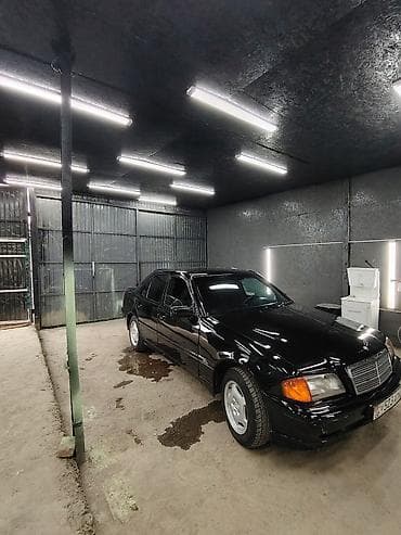 насатка amg: Mercedes-Benz C-Class: 1994 г., 1.8 л, Кол менен иштөөчү, Седан — 1