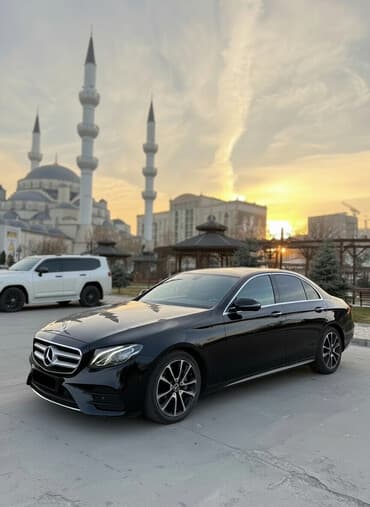 двухосные прицепы для легковых автомобилей бу: Mercedes-Benz E-Class: 2017 г., 2 л, Автомат, Бензиновая, Седан — 1