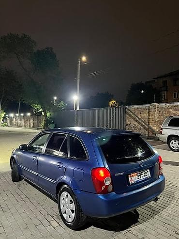 mazda famila: Mazda Familia: 2002 г., 1.6 л, Механика, Бензин, Хэтчбэк — 6