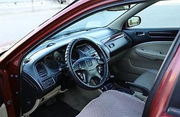 Унаа сатуу: Honda Accord: 1999 г., 2 л, Автомат, Бензин — 2