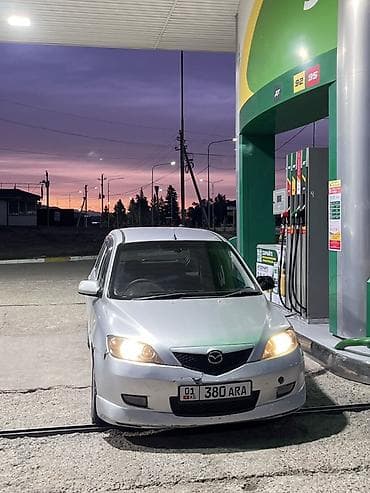 Продажа авто: Mazda PREMACY: 2002 г., 1.5 л, Типтроник, Бензин, Минивэн — 2
