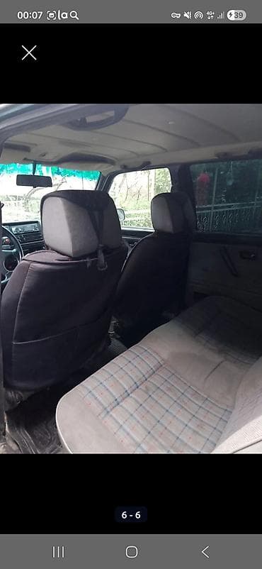 jac js6: Volkswagen Golf: 1992 г., 1.6 л, Механика, Газ, Хэтчбэк — 4