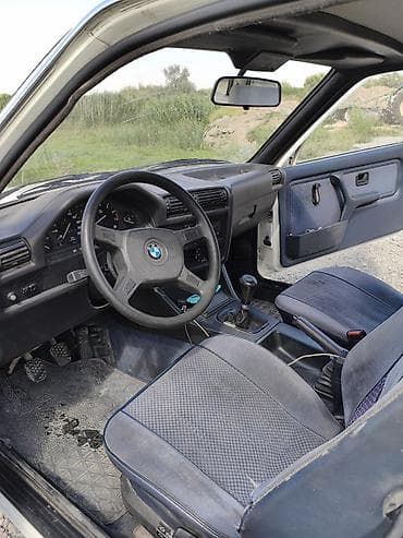 bew e39: BMW 3 series: 1984 г., 2 л, Механика, Бензин, Купе — 6