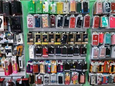 Аудиотехника: МЕСТО ДЛЯ АКСЕССУАРОВ Сниму НЕБОЛЬШОЕ помещение в проходимых местах ( — 1