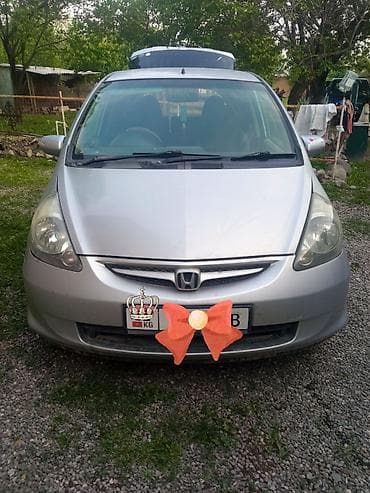 Транспорт: Honda Fit: 2004 г., 1.3 л, Вариатор, Бензин, Хетчбек — 2
