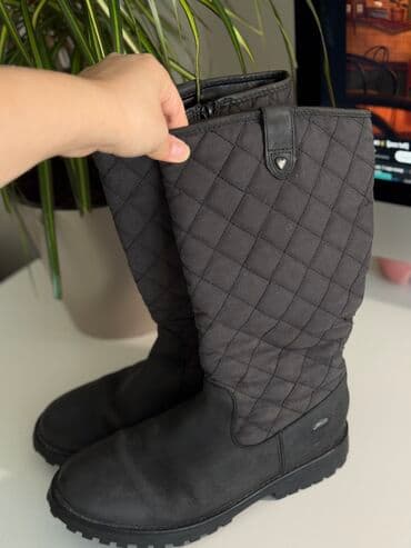 кроксы крокс crocs: Сапоги, 36, Clarks, Б/у, цвет - Синий, Платная доставка, Самовывоз — 1