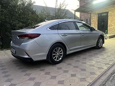 Продажа авто: Hyundai Sonata: 2021 г., 2 л, Автомат, Газ, Седан — 3