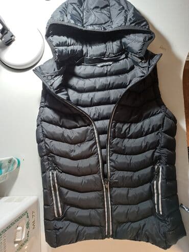 Детская одежда и обувь: Жилетка на мальчика в хорошем состоянии на проходную весну- осень — 1