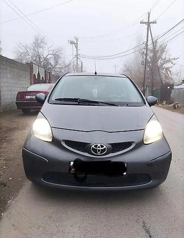 Транспорт: Toyota Aygo: 2008 г., 1.4 л, Механика, Дизель, Хэтчбэк — 1