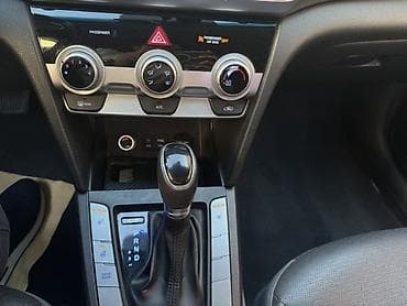 сделаю: Hyundai Elantra: 2019 г., 1.6 л, Газ, Седан — 10
